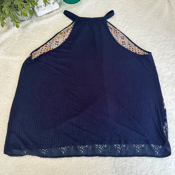 Haptics beautiful tank top. Women’s size 3X. - Picture 8 of 8